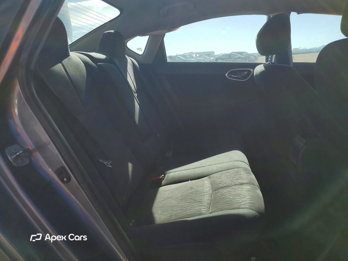 Nissan Sentra 2015
