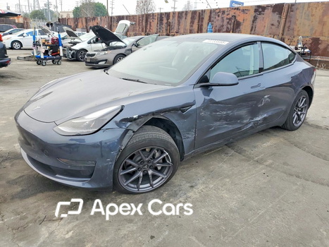 Tesla Model 3 2022 - Image 1 of 13