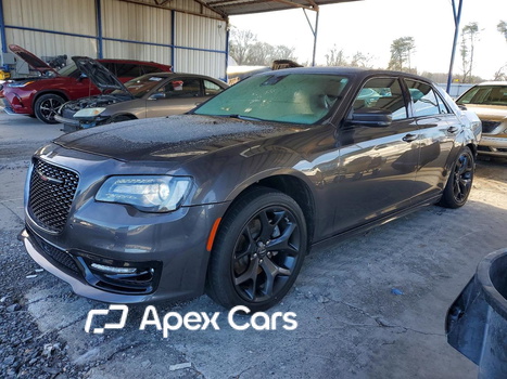 Chrysler 300 2023 - Image 1 of 12