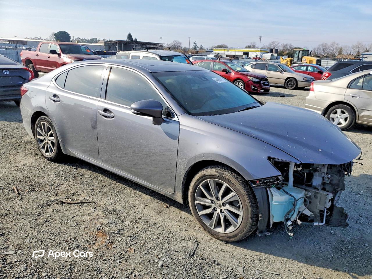 Lexus ES 2016