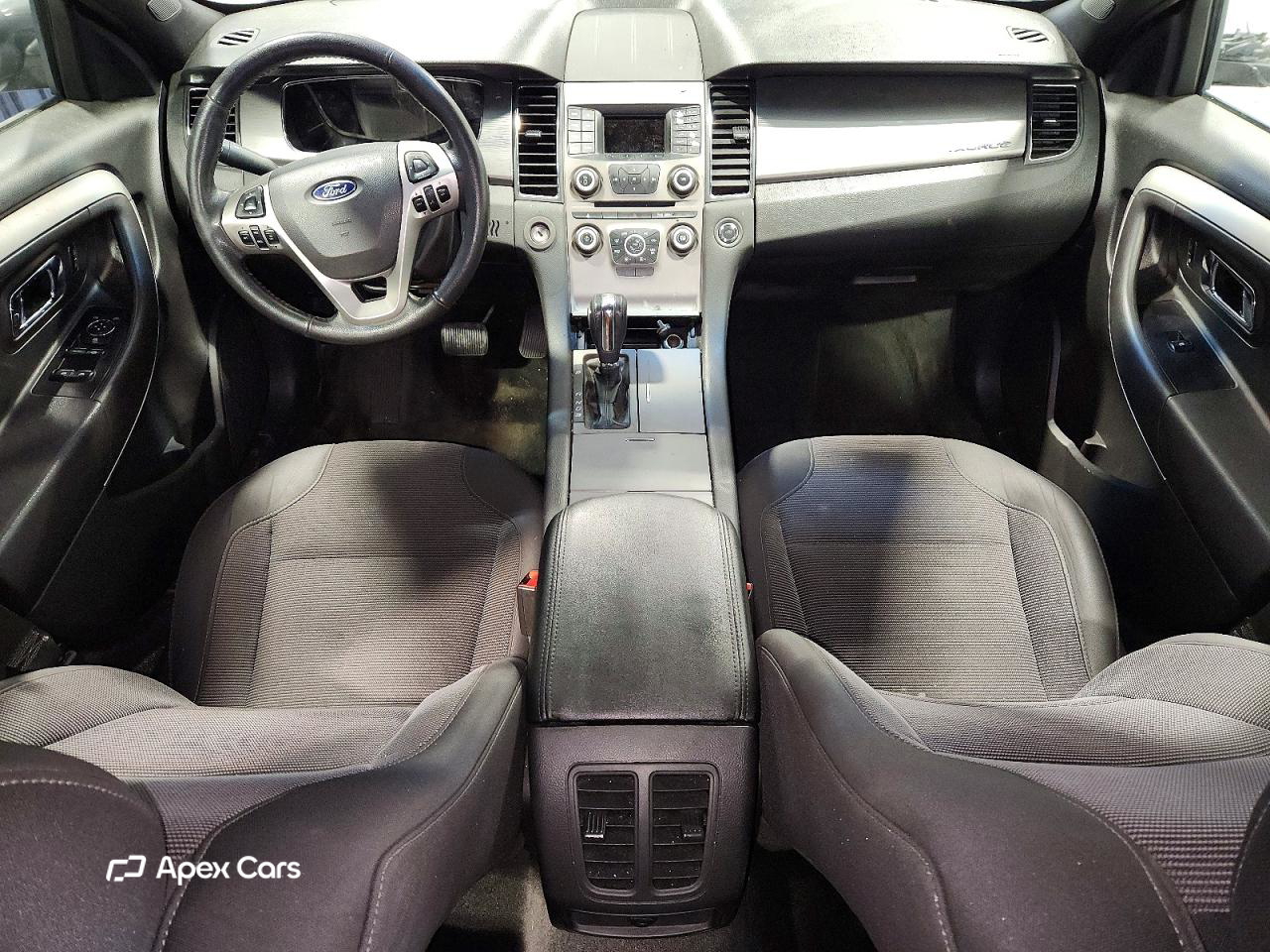 Ford Taurus 2016