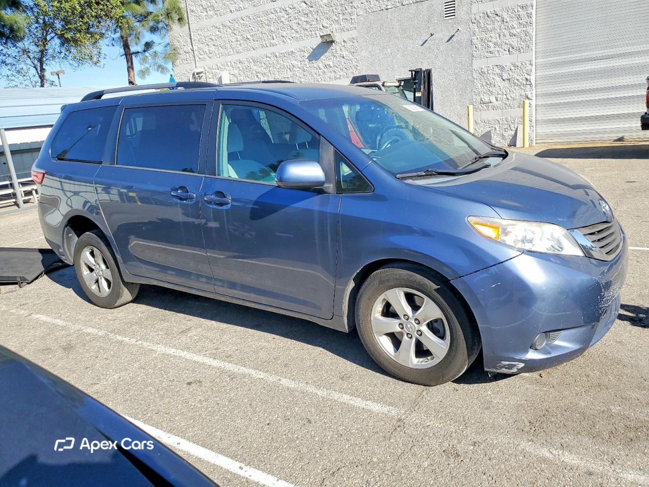 Toyota Sienna 2016