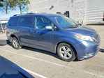 Toyota Sienna 2016