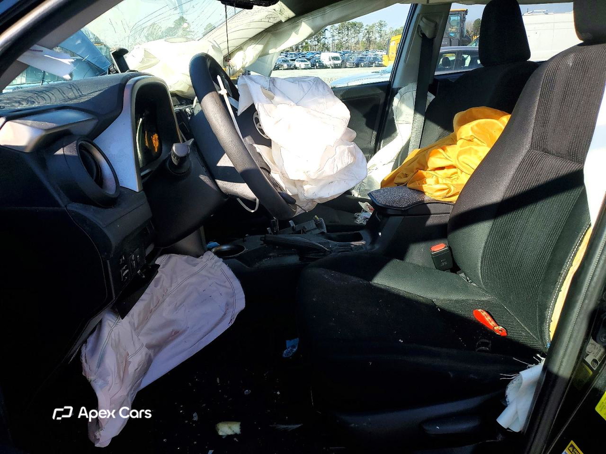 Toyota RAV 4 2015