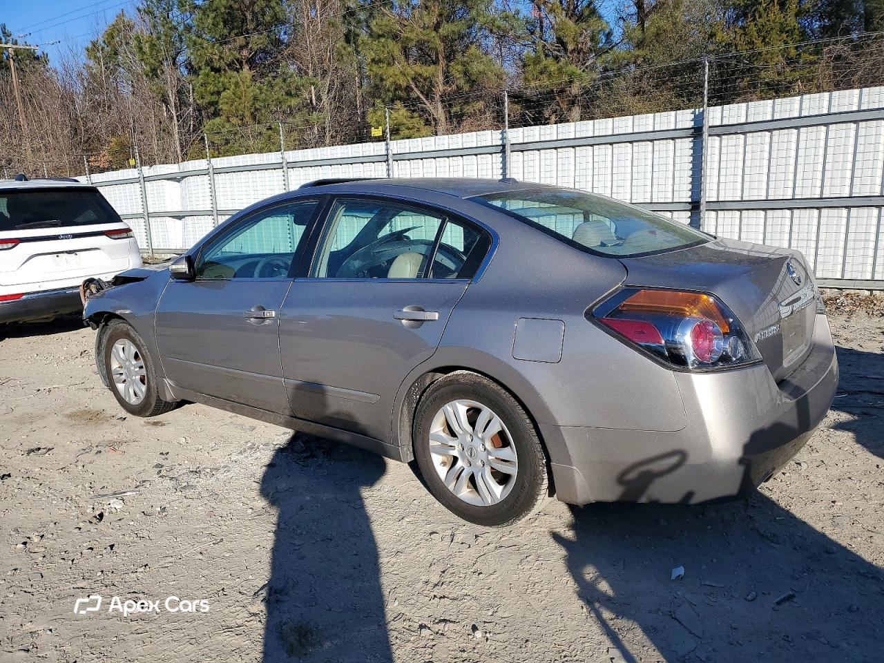 Nissan Altima 2011