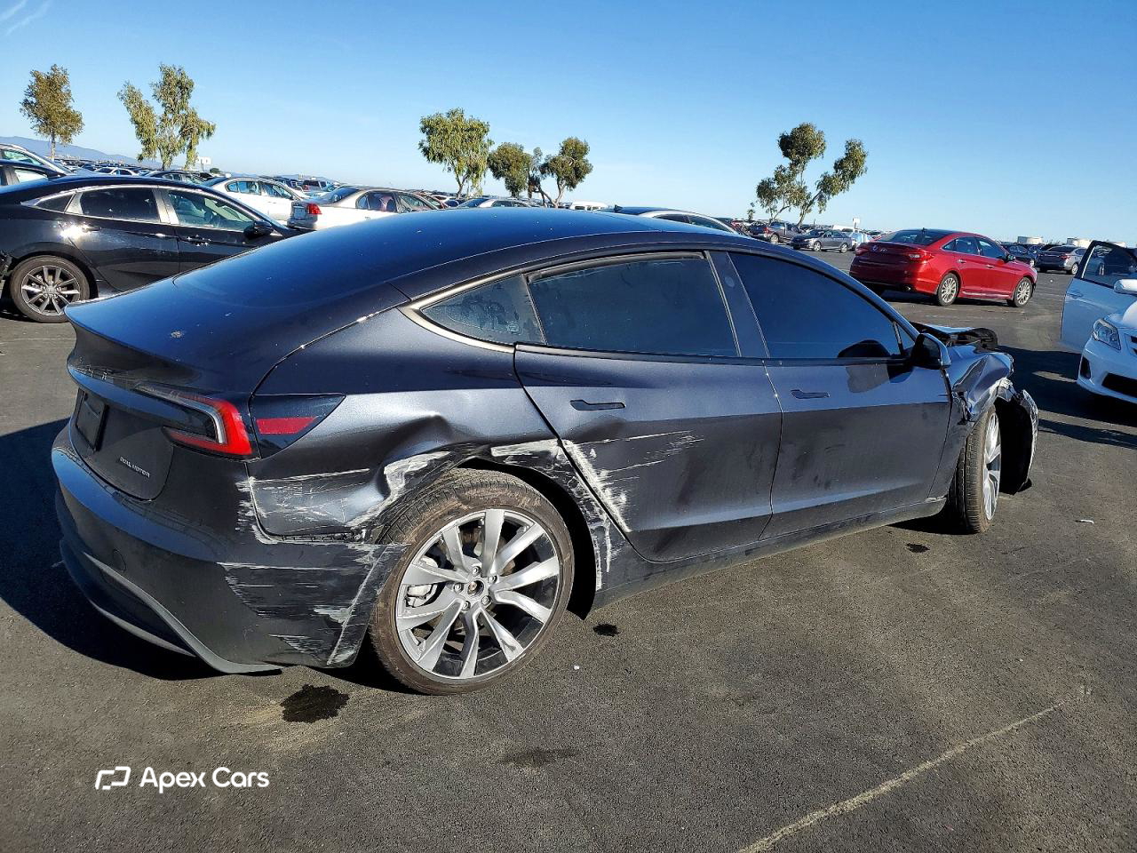 Tesla Model 3 2025