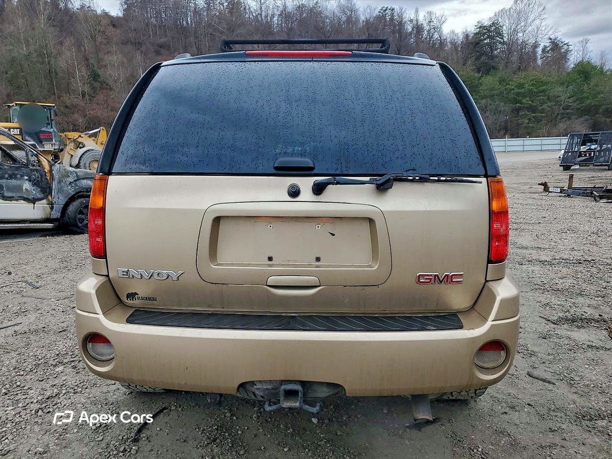 GMC Envoy 2004