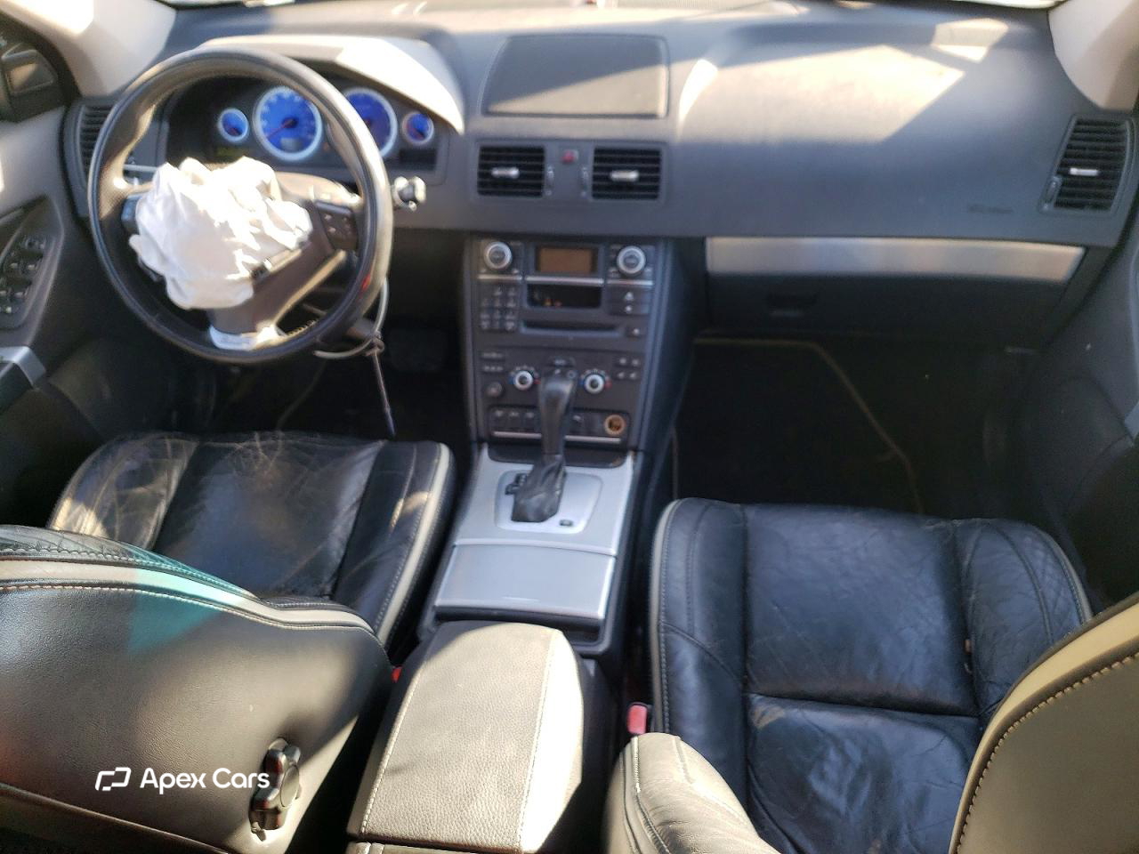 Volvo XC90 2011