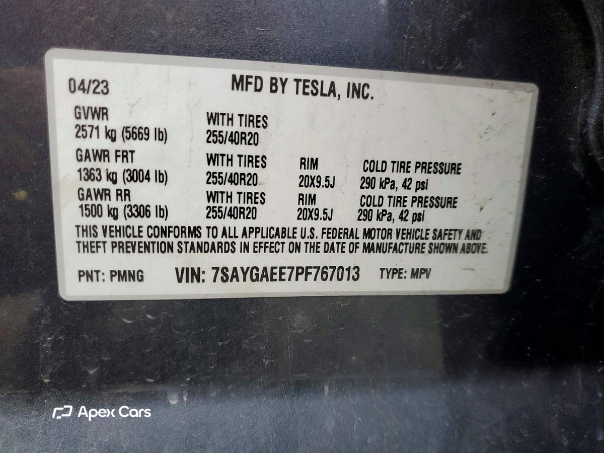 Tesla Model Y 2023
