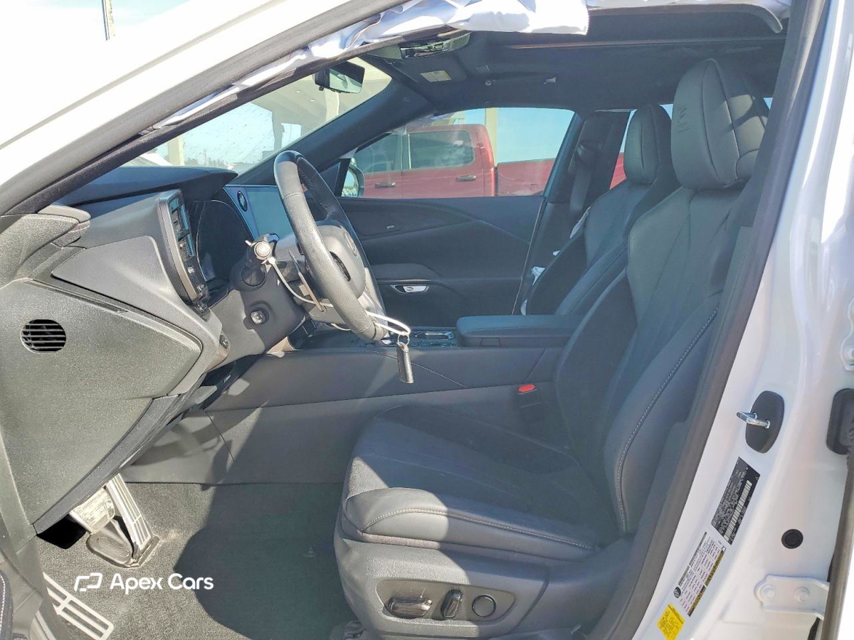 Lexus RX 2023