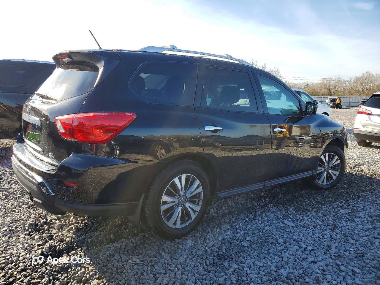 Nissan Pathfinder 2017