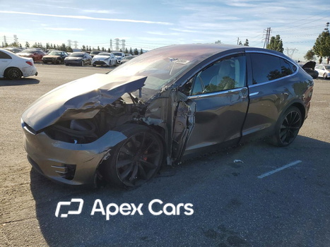 Tesla Model X 2016 - Zdjęcie 1 z 13