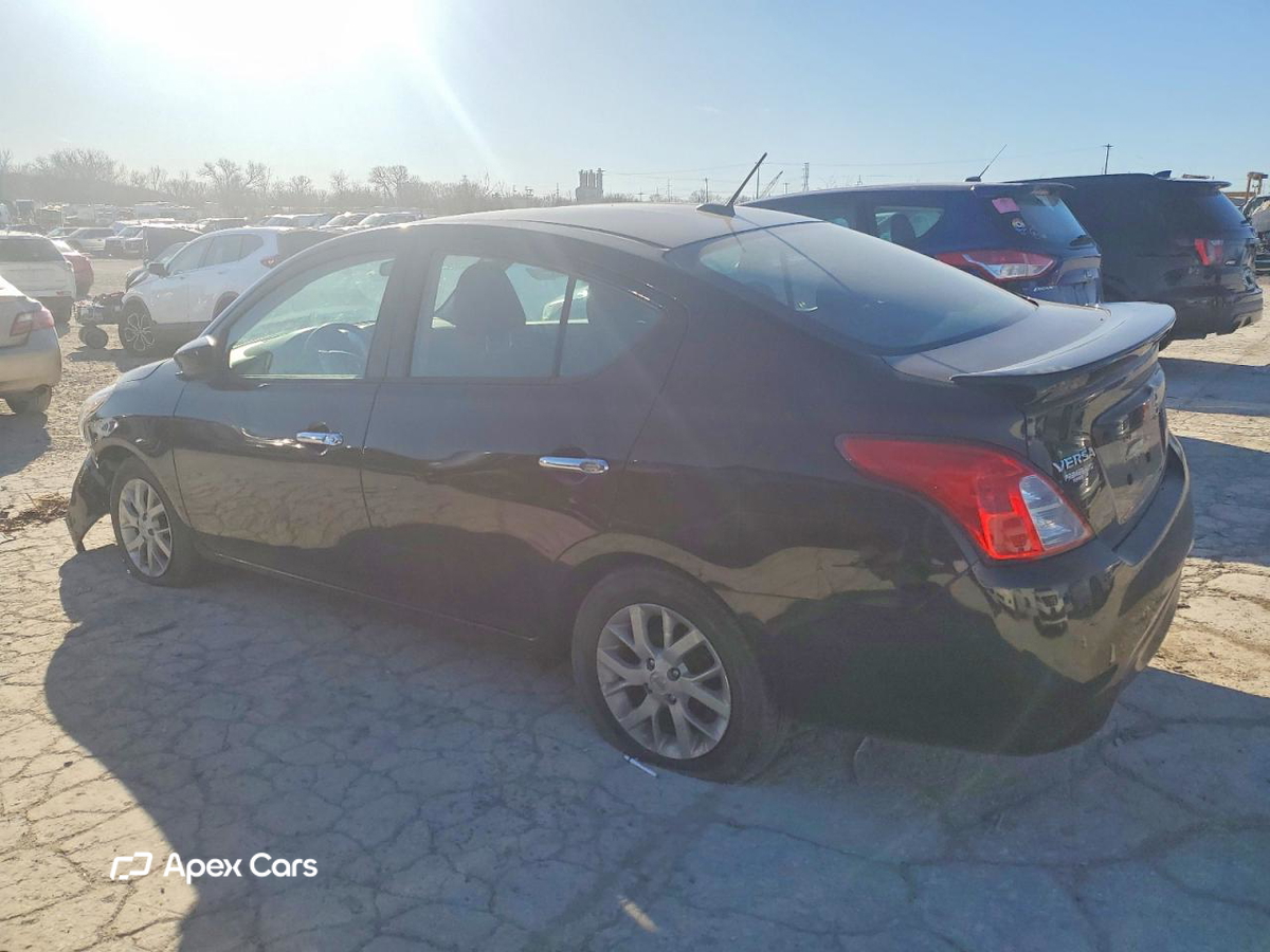 Nissan Versa 2018
