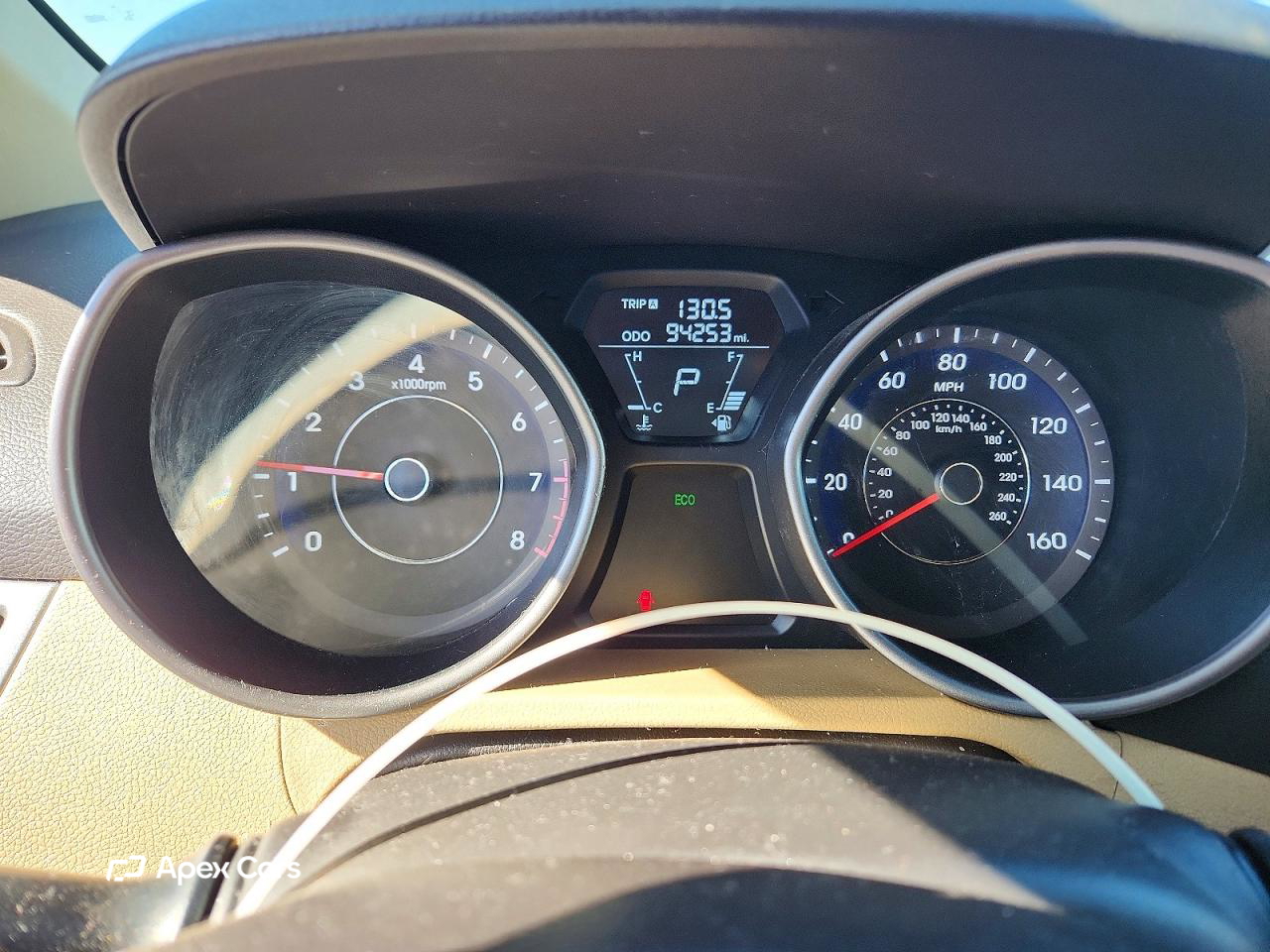 Hyundai Elantra 2013