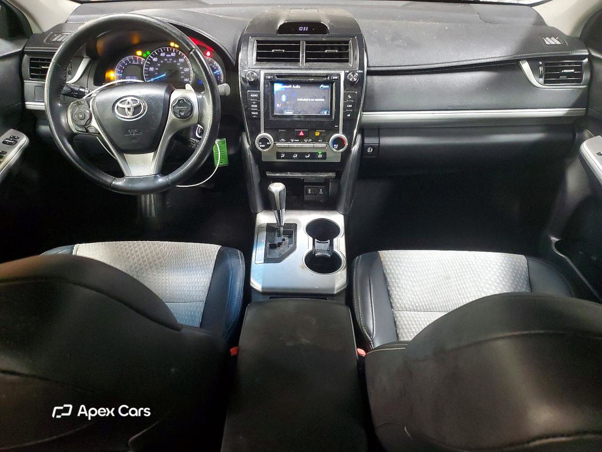 Toyota Camry 2012