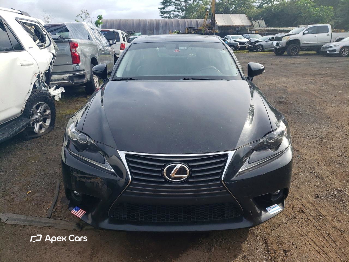 Lexus IS 2016