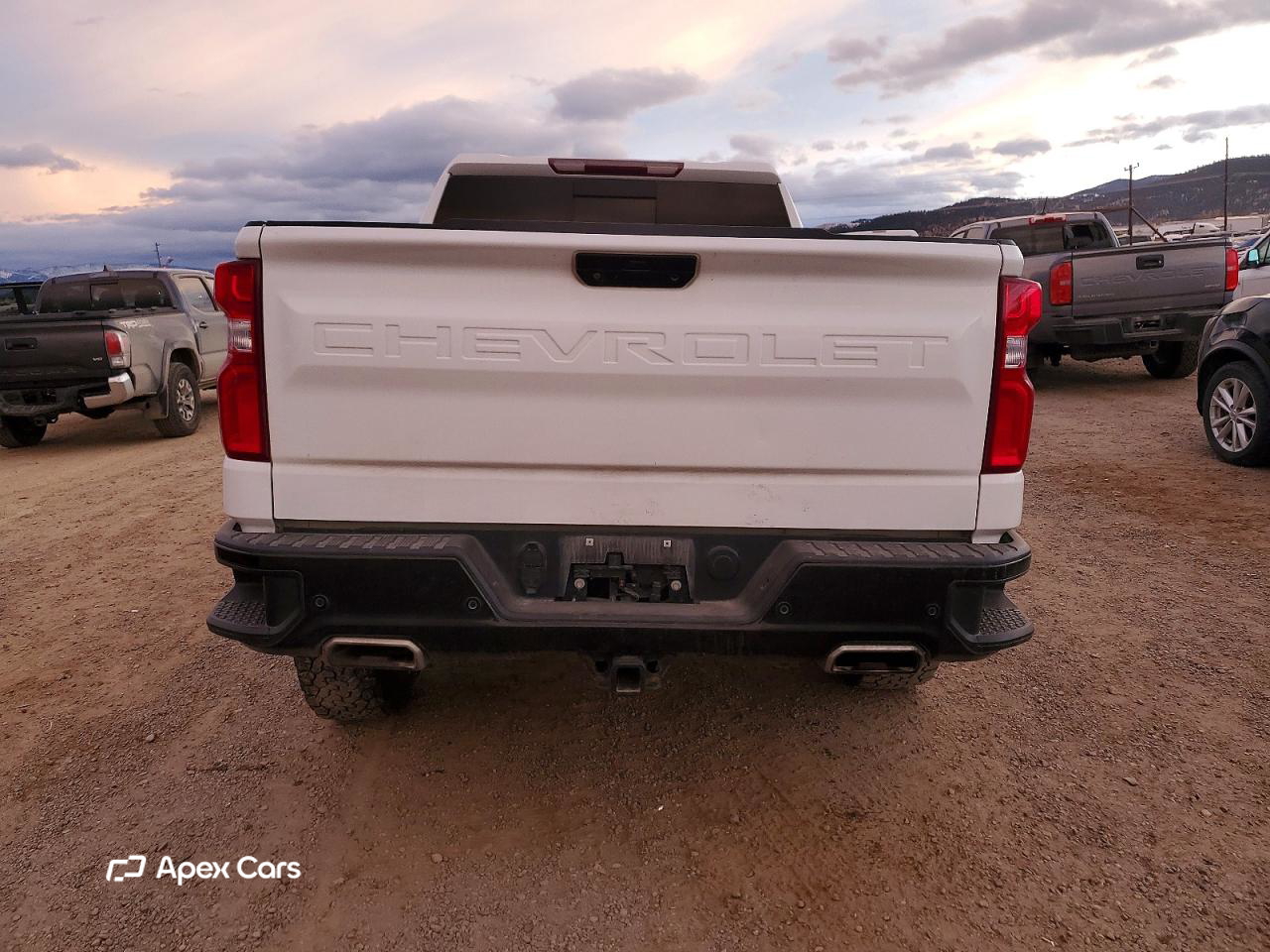 Chevrolet Silverado 2021