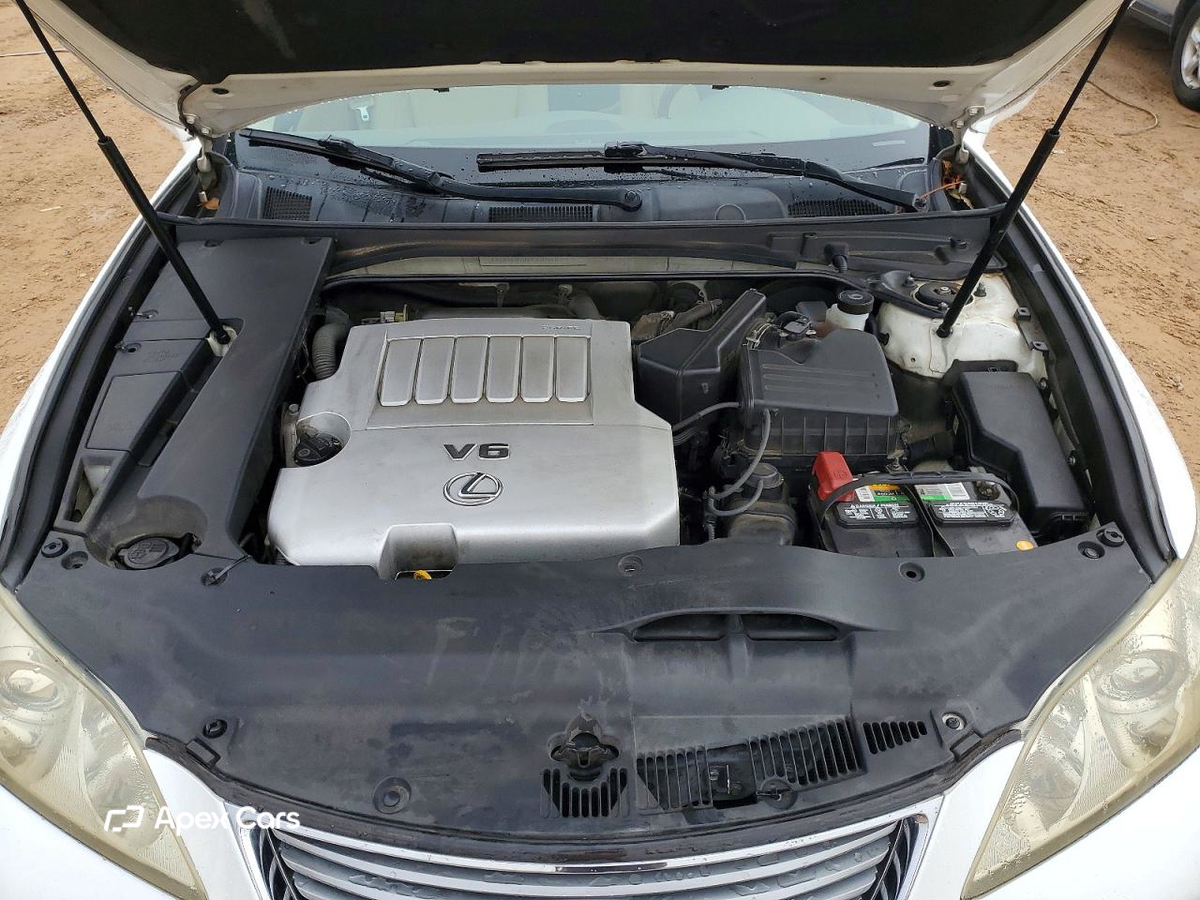 Lexus ES 2023