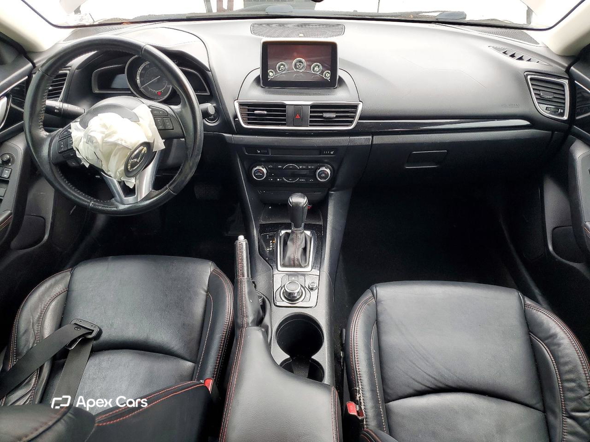Mazda 3 2015