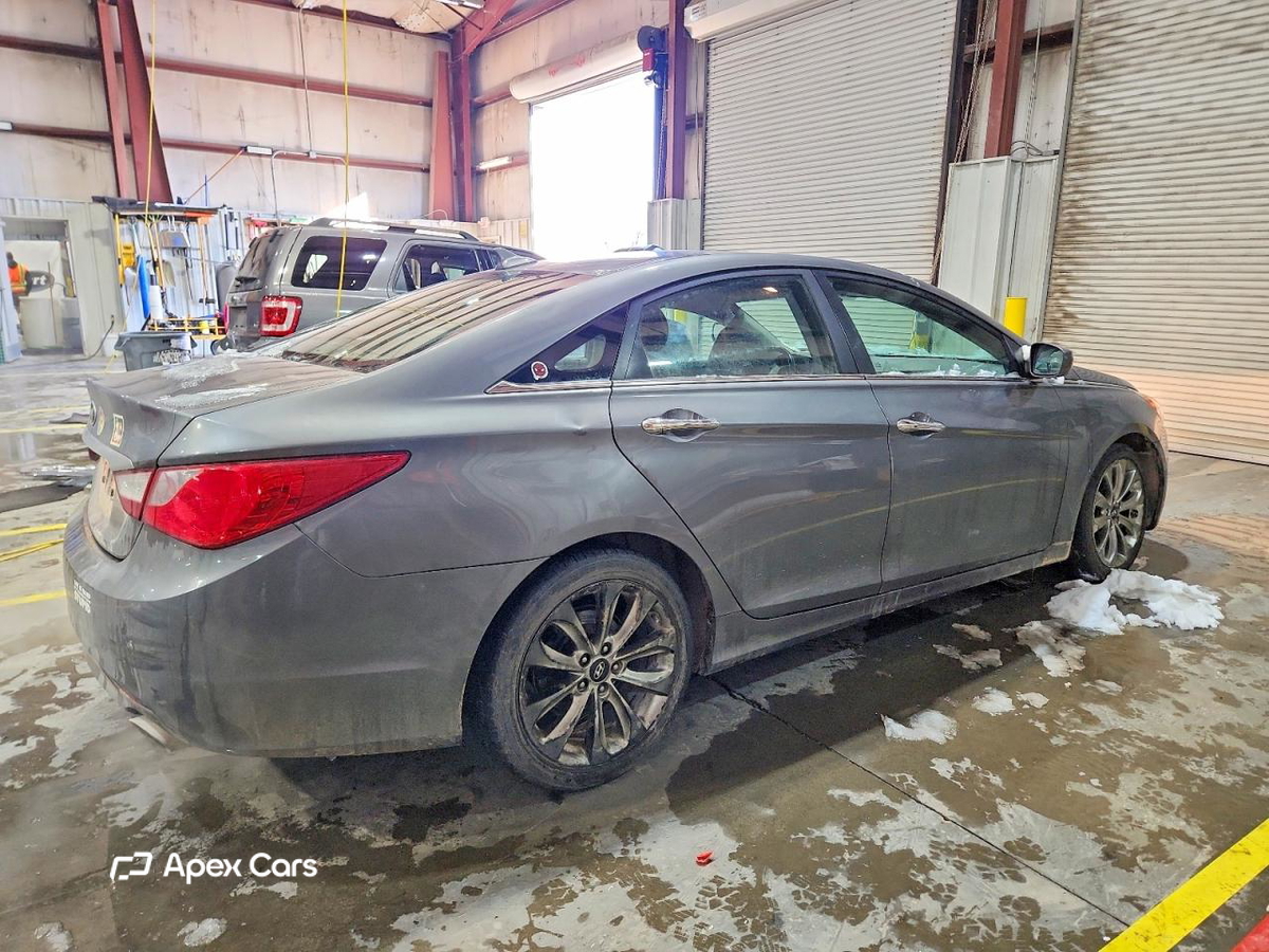 Hyundai Sonata 2011