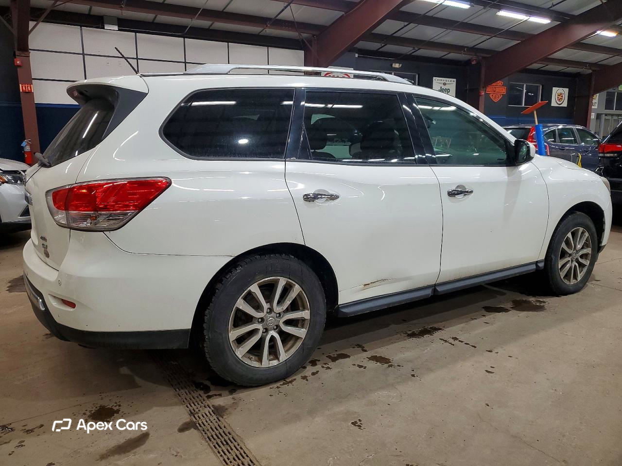 Nissan Pathfinder 2016