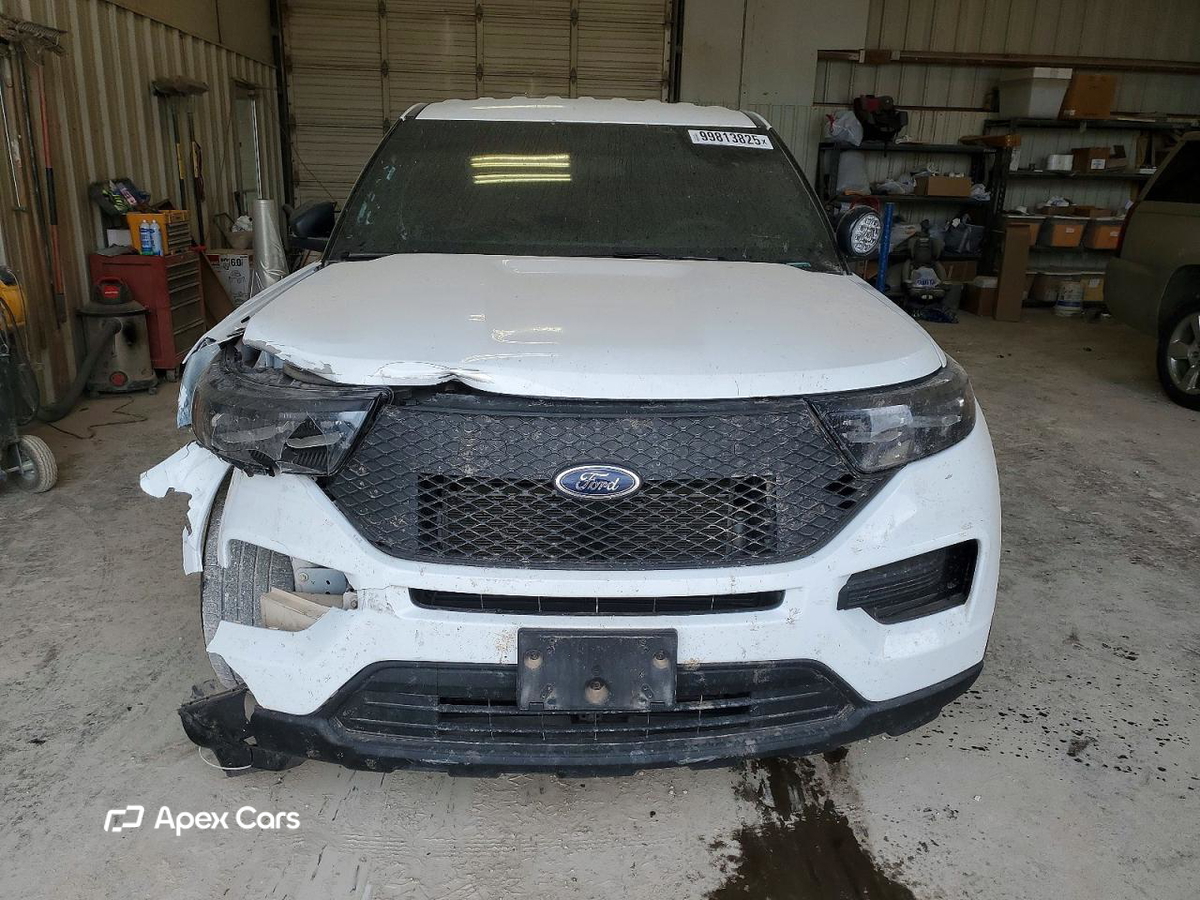 Ford Explorer 2023