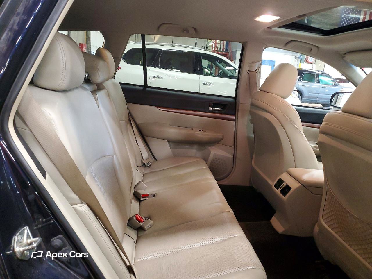 Subaru Outback 2014