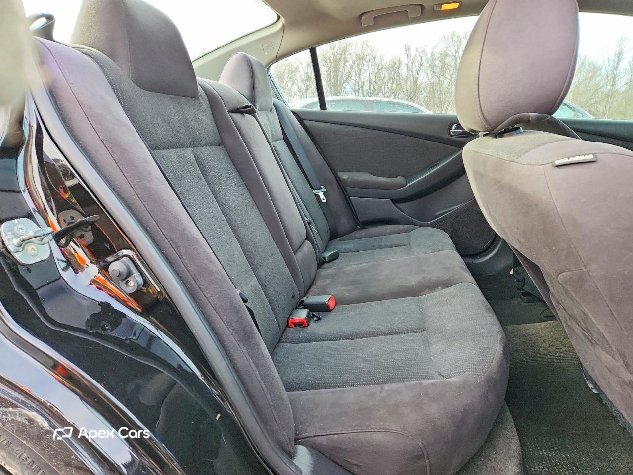 Nissan Altima 2012
