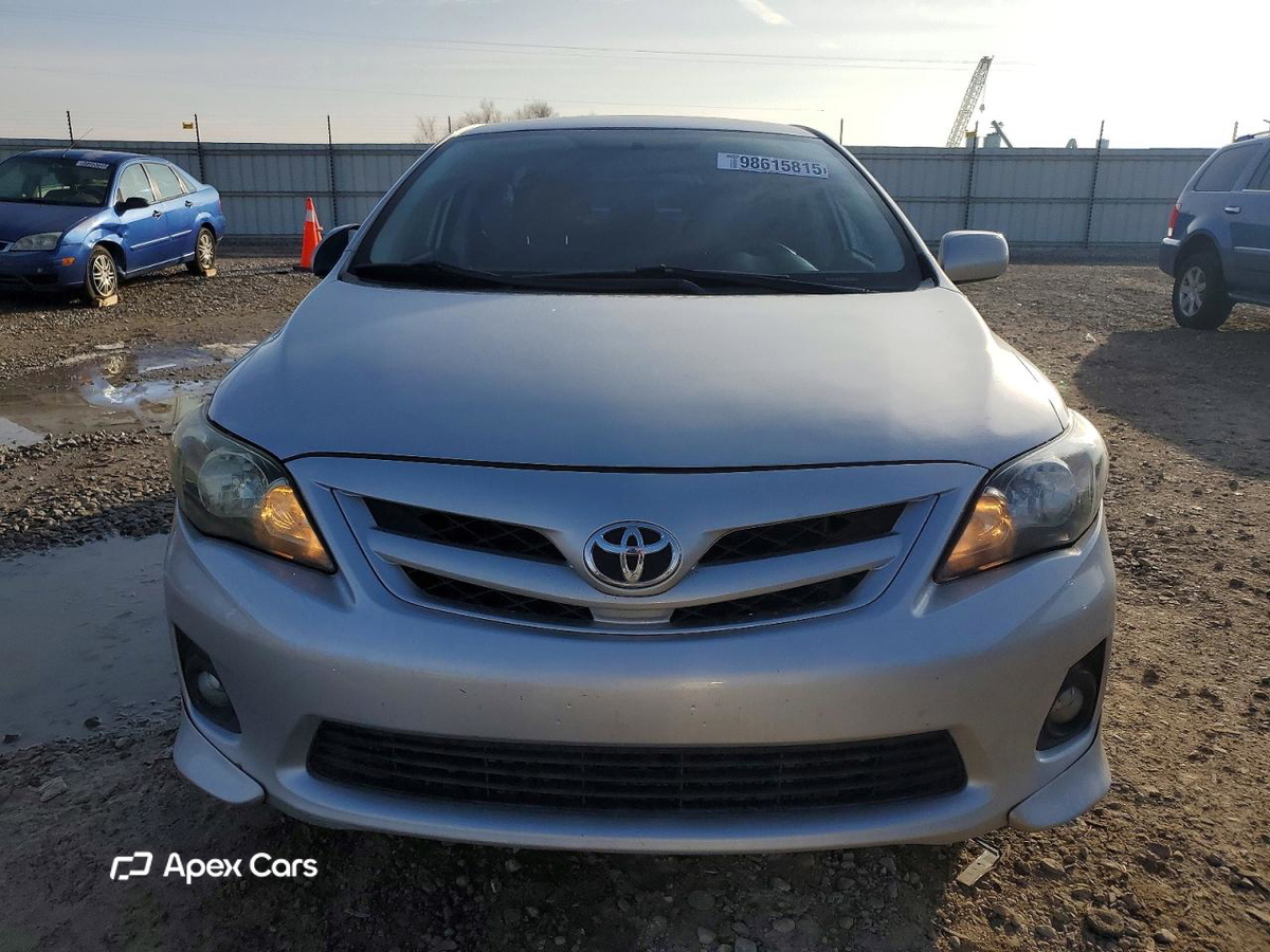Toyota Corolla 2011