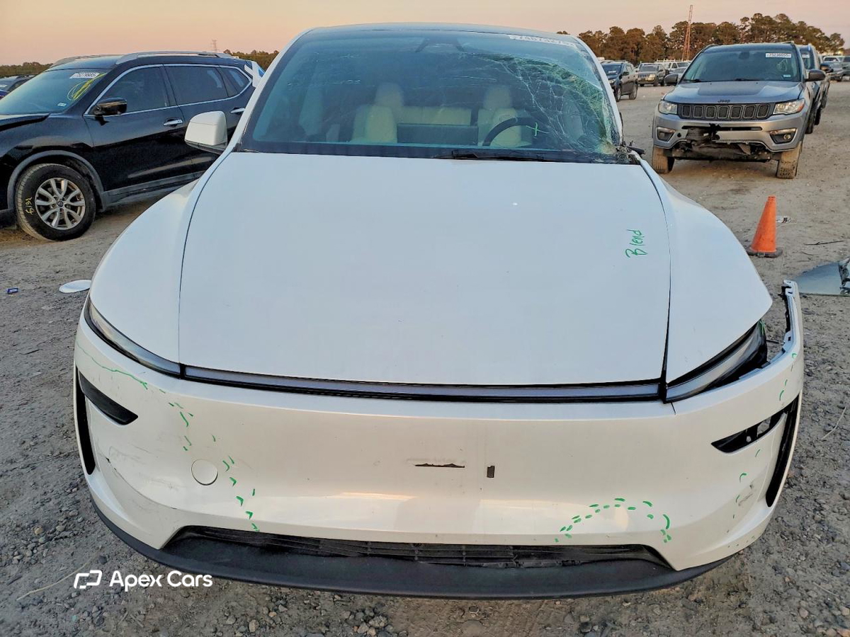 Tesla Model Y 2026