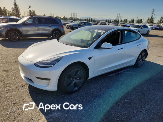 Tesla Model 3 2022 - Image 1 of 13