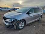 Chrysler Pacifica 2017