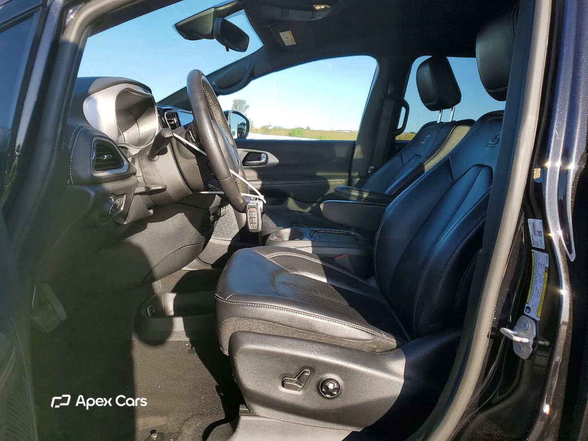 Chrysler Pacifica 2024