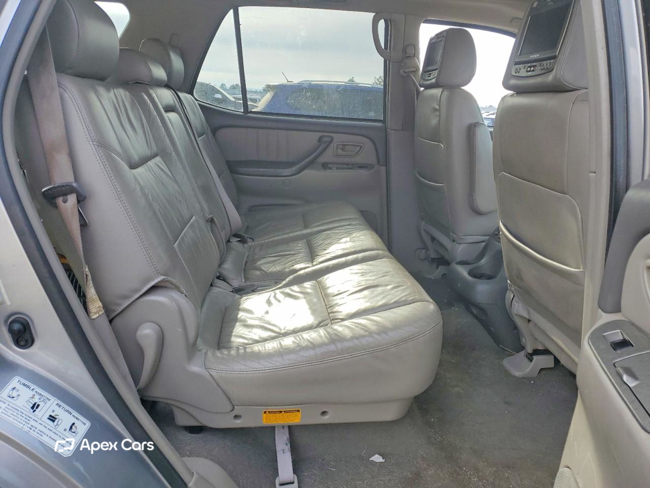 Toyota Sequoia 2002