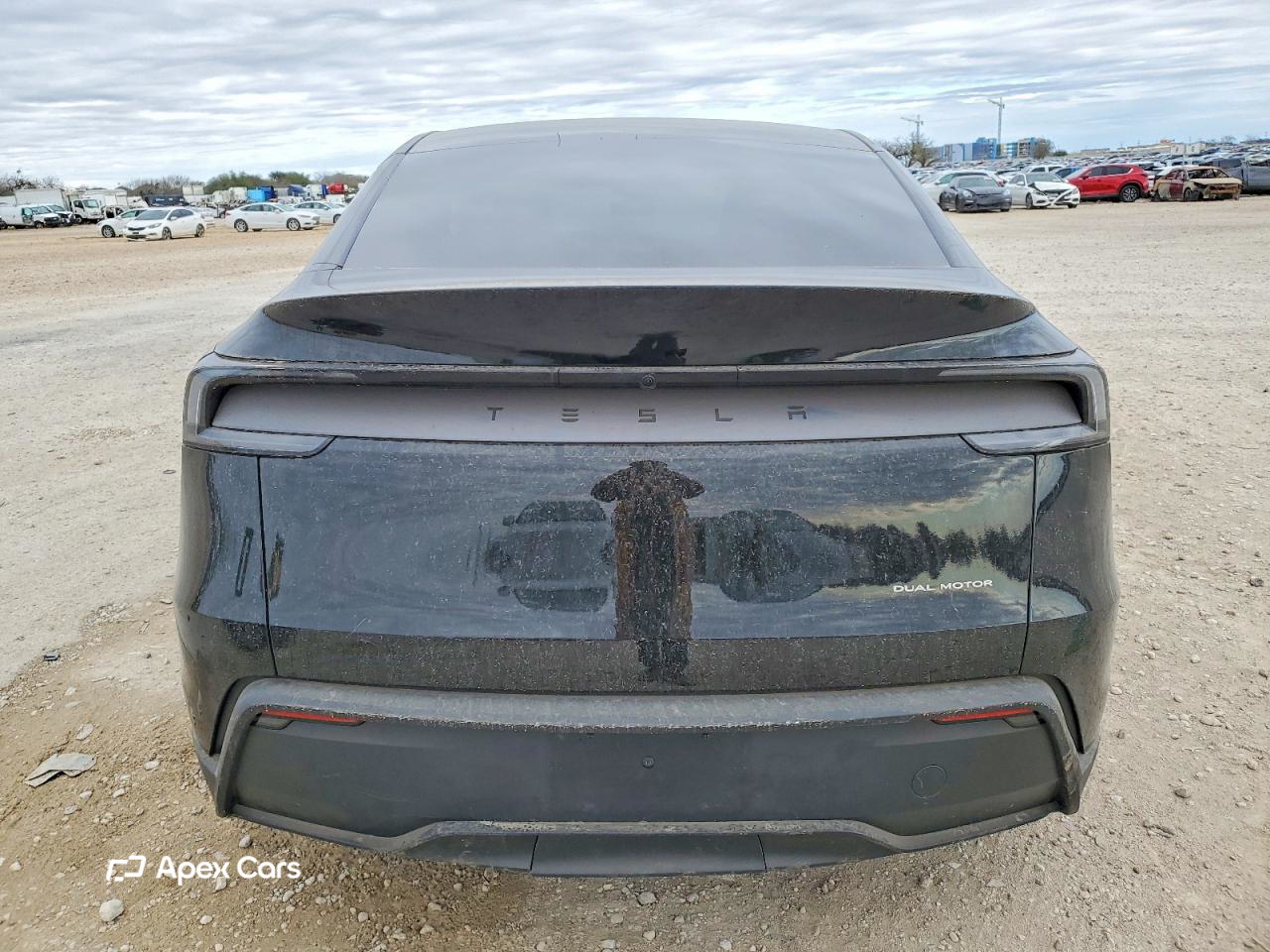 Tesla Model Y 2026