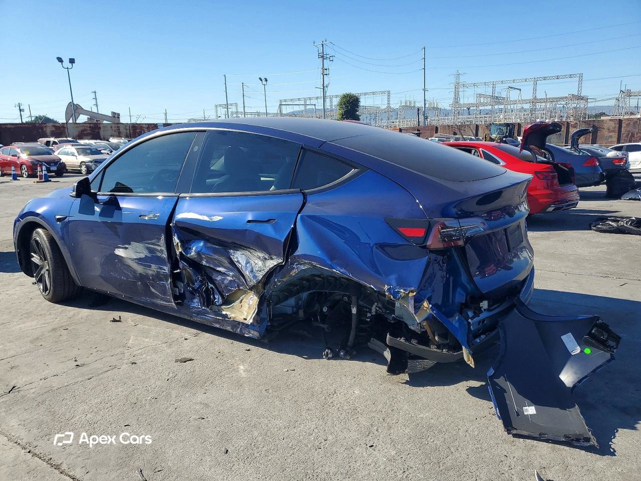 Tesla Model Y 2024