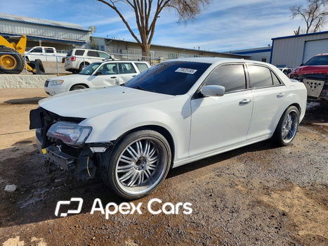 Chrysler 300 2018 - Image 1 of 13