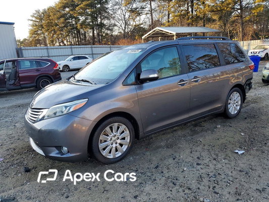 Toyota Sienna 2015 - Image 1 of 14
