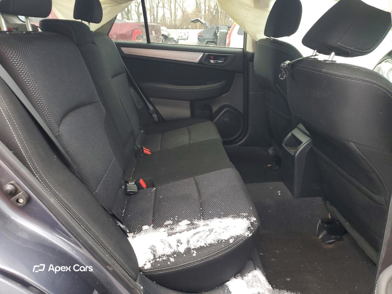 Subaru Outback 2016