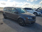 Dodge Caravan 2015