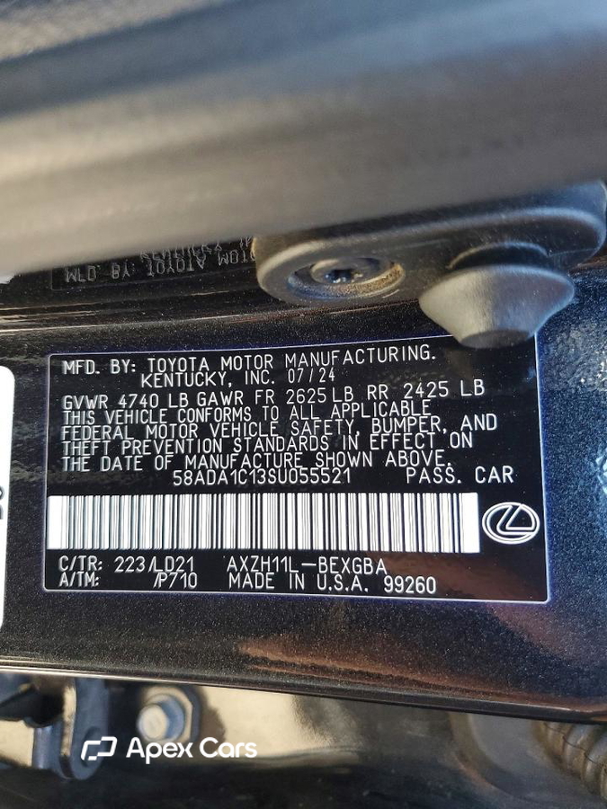 Lexus ES 2025