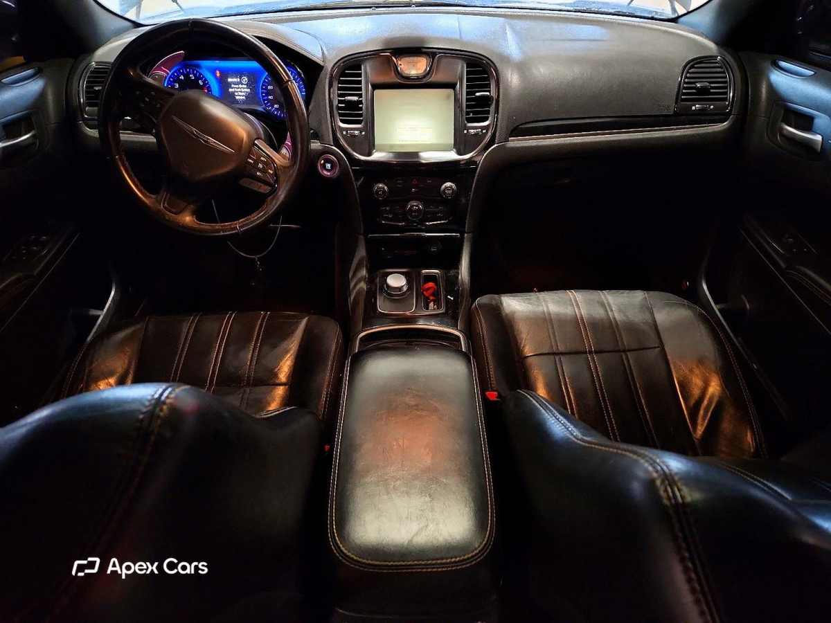Chrysler 300 2016