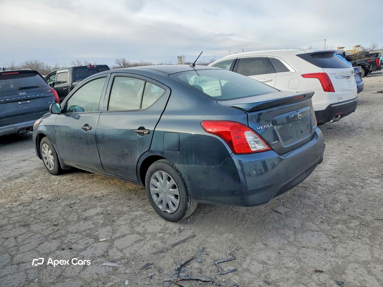 Nissan Versa 2015