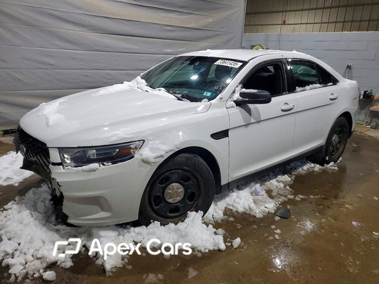 Ford Taurus 2015 - Image 1 of 13