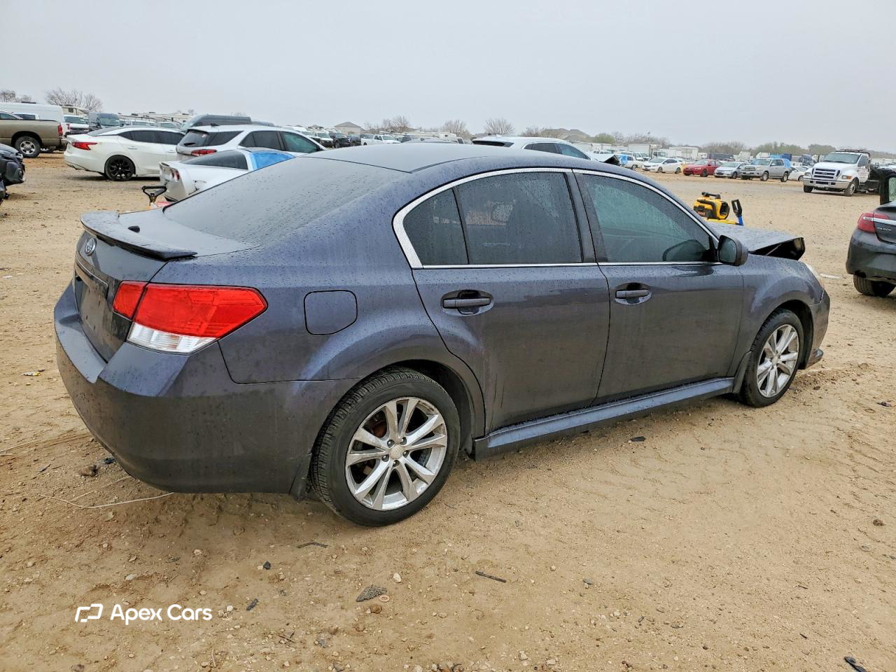 Subaru Legacy 2013