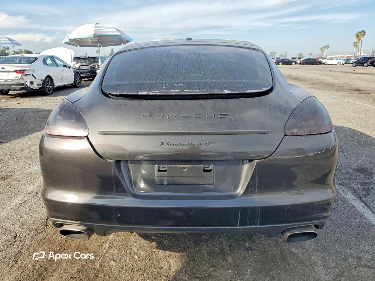 Porsche Panamera 2011