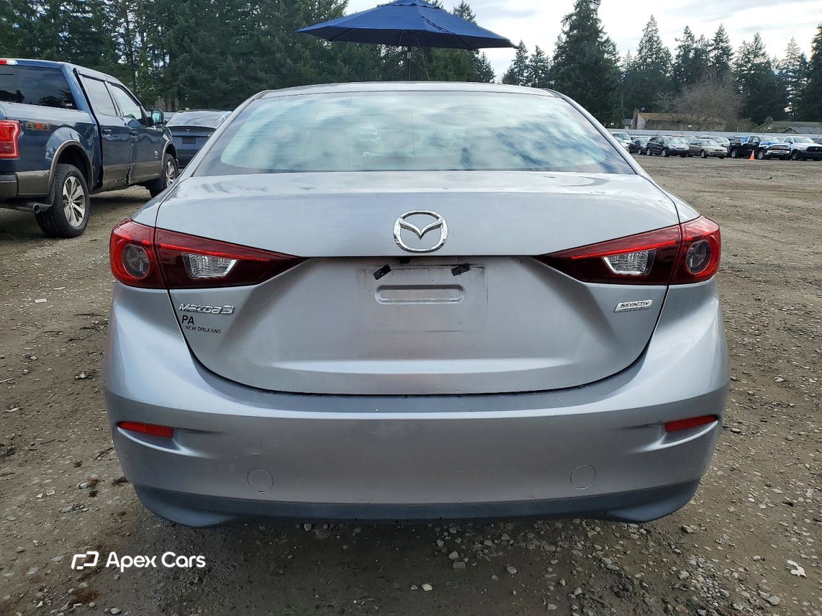 Mazda 3 2016