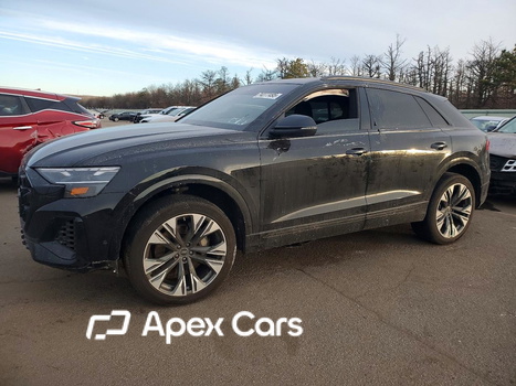 Audi Q8 2025 - Image 1 of 14