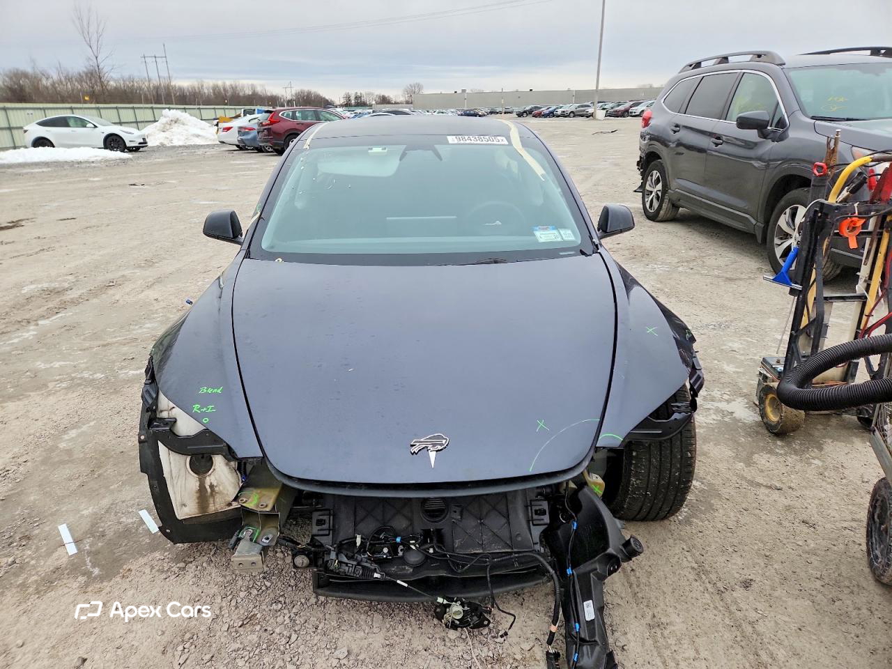 Tesla Model 3 2024