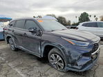 Toyota Highlander 2021